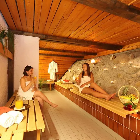 Konukevi Gaestehaus Bachtl